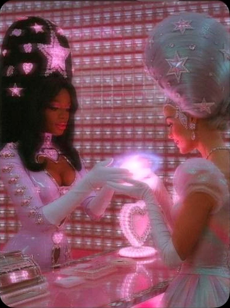 Jade Simone Nail Artistry local service